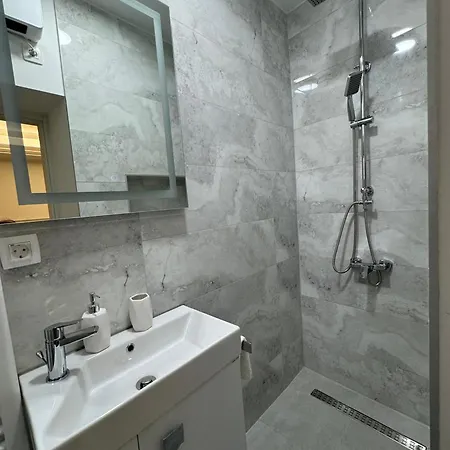 Blanco Apartment *